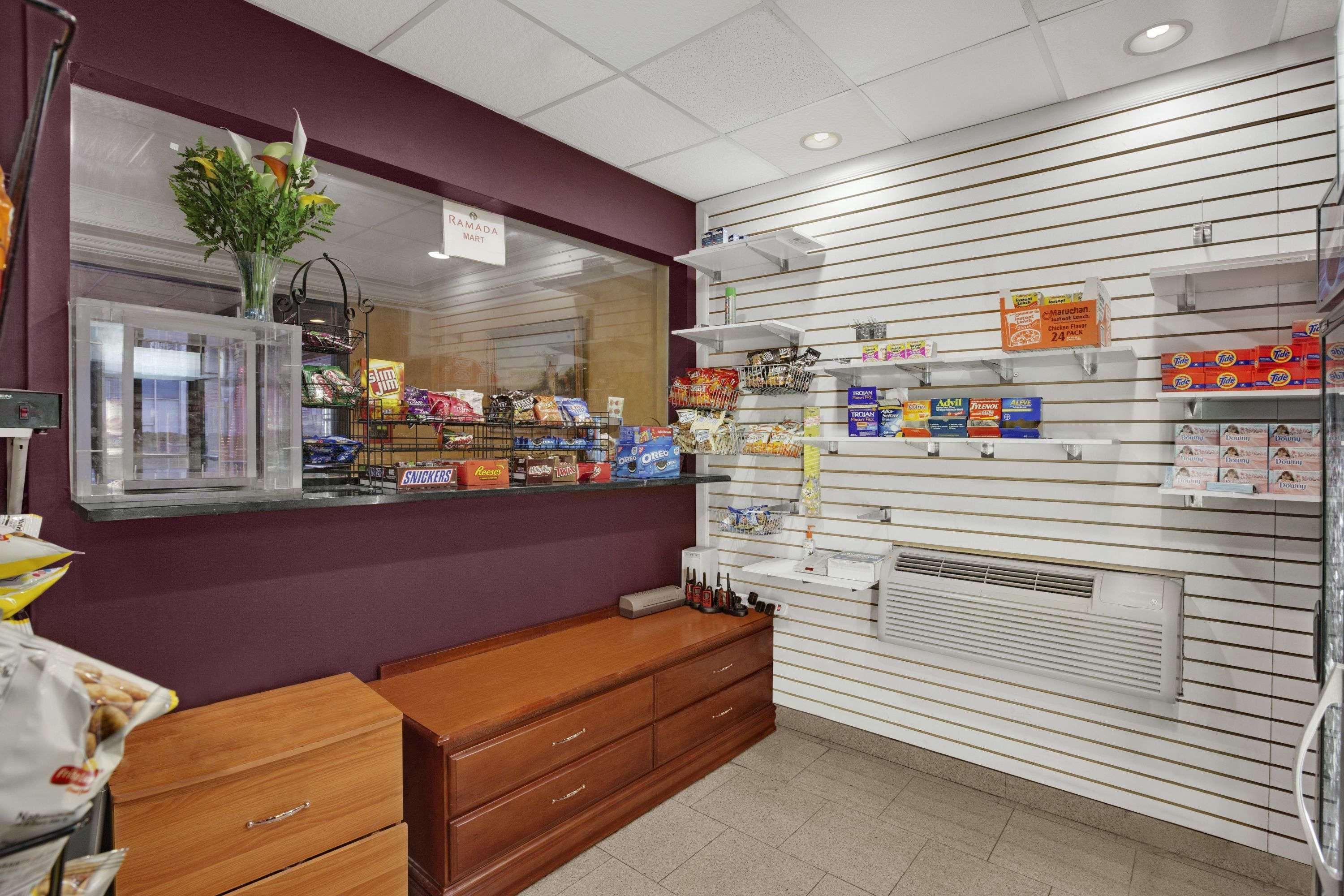 Ramada By Wyndham Hotel 3*